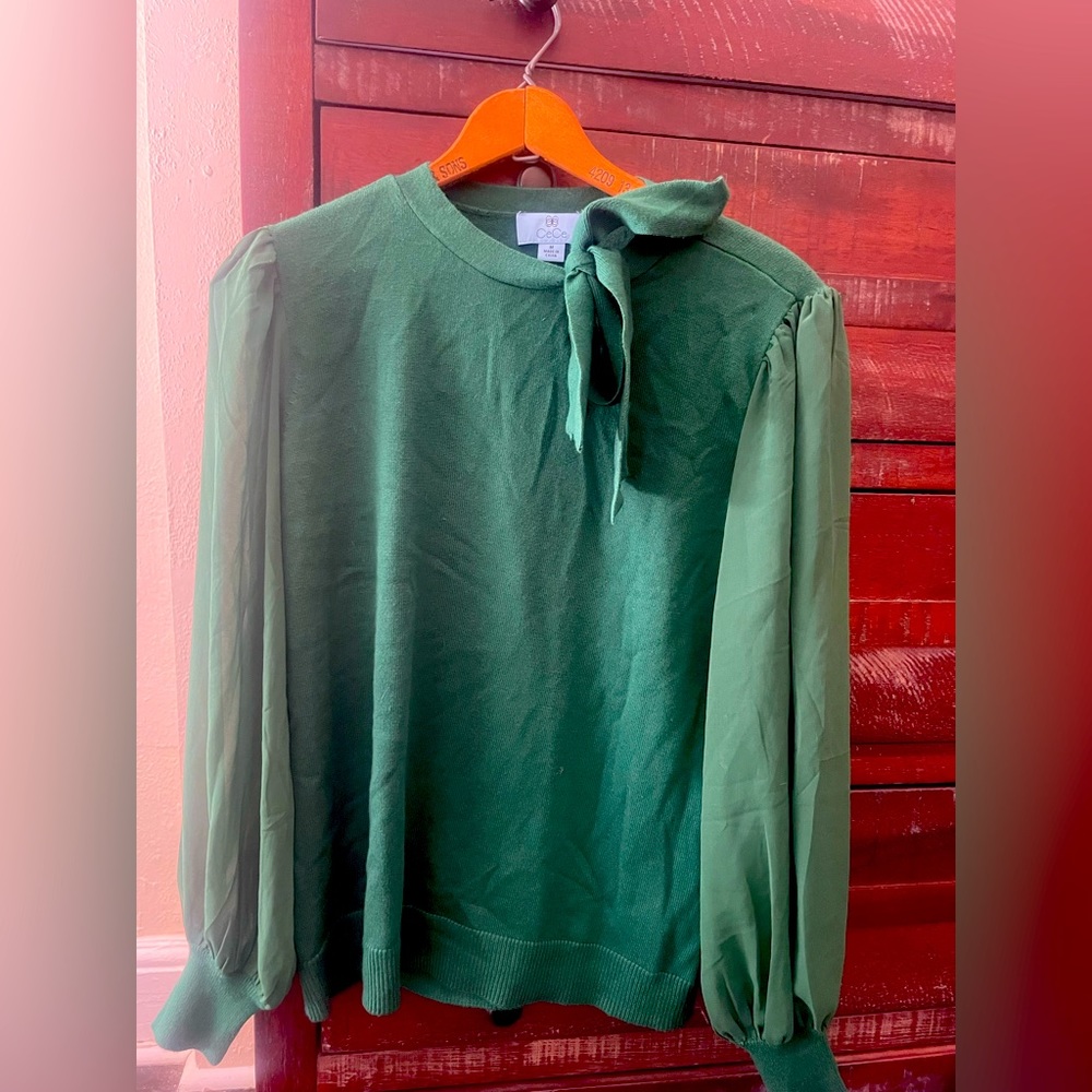 Womens green CeCe top